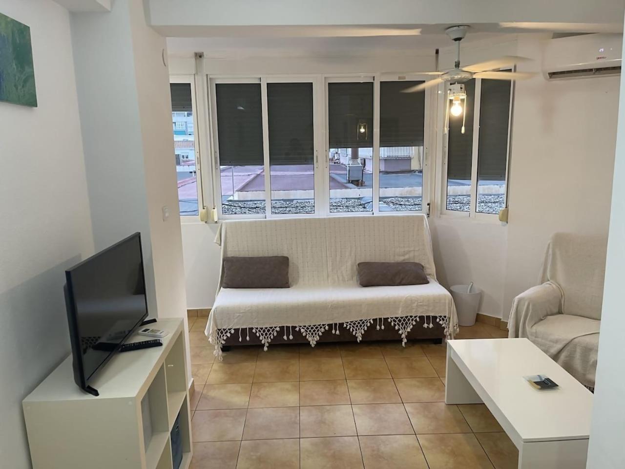 Apartamento Centrico Plazamar 4 Piscina Torre Del Mar Exteriér fotografie
